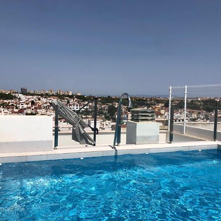 Modern Apartment In Torrevjea 200M From The Loccos Beach Torrevieja Exteriér fotografie